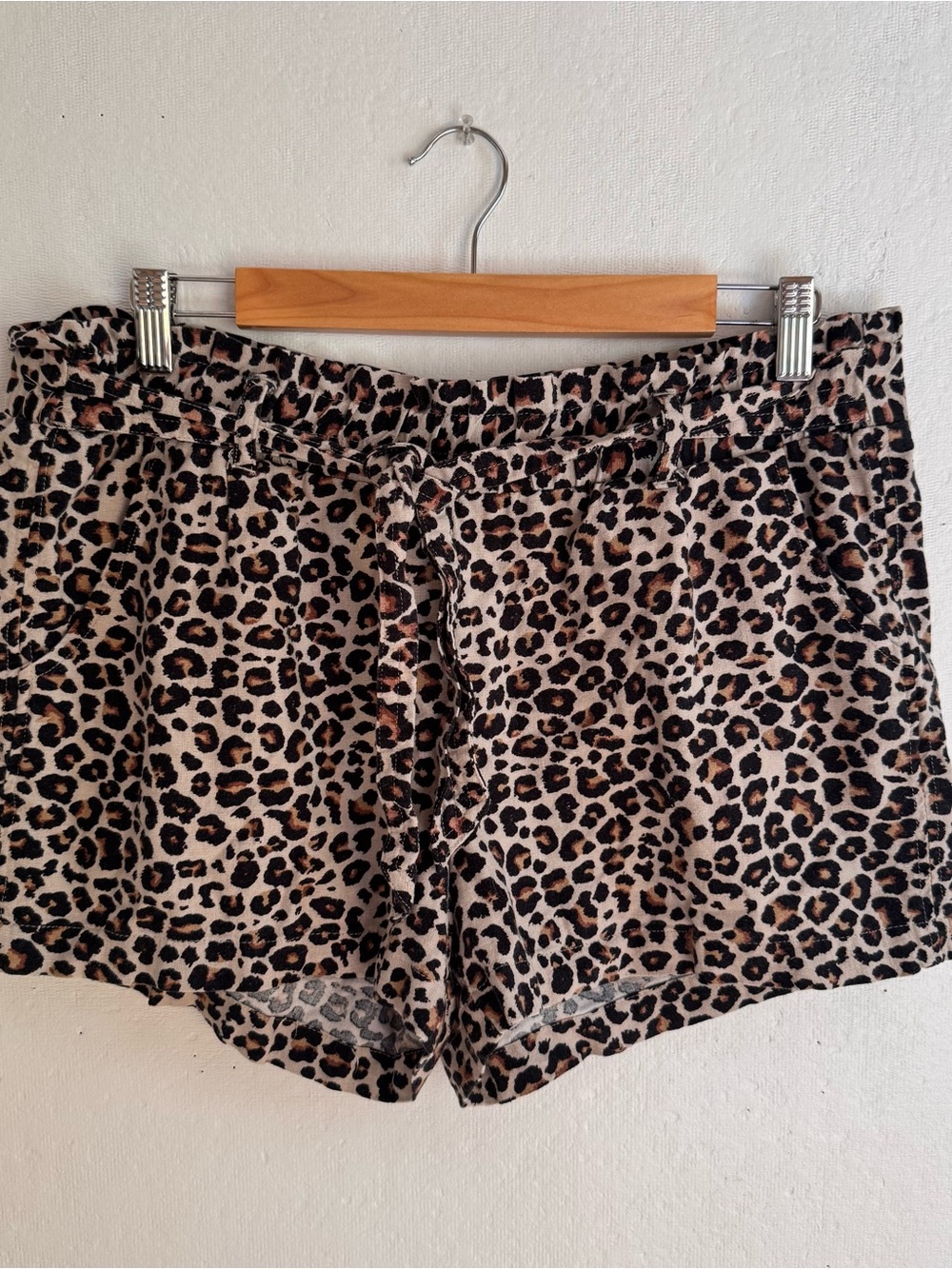 Jolt Leopard Print Drawstring Women’s Shorts - Beige/Black L